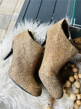 Kenneth Cole Women’s Tan Cheetah Print High Heel Ankle Boots